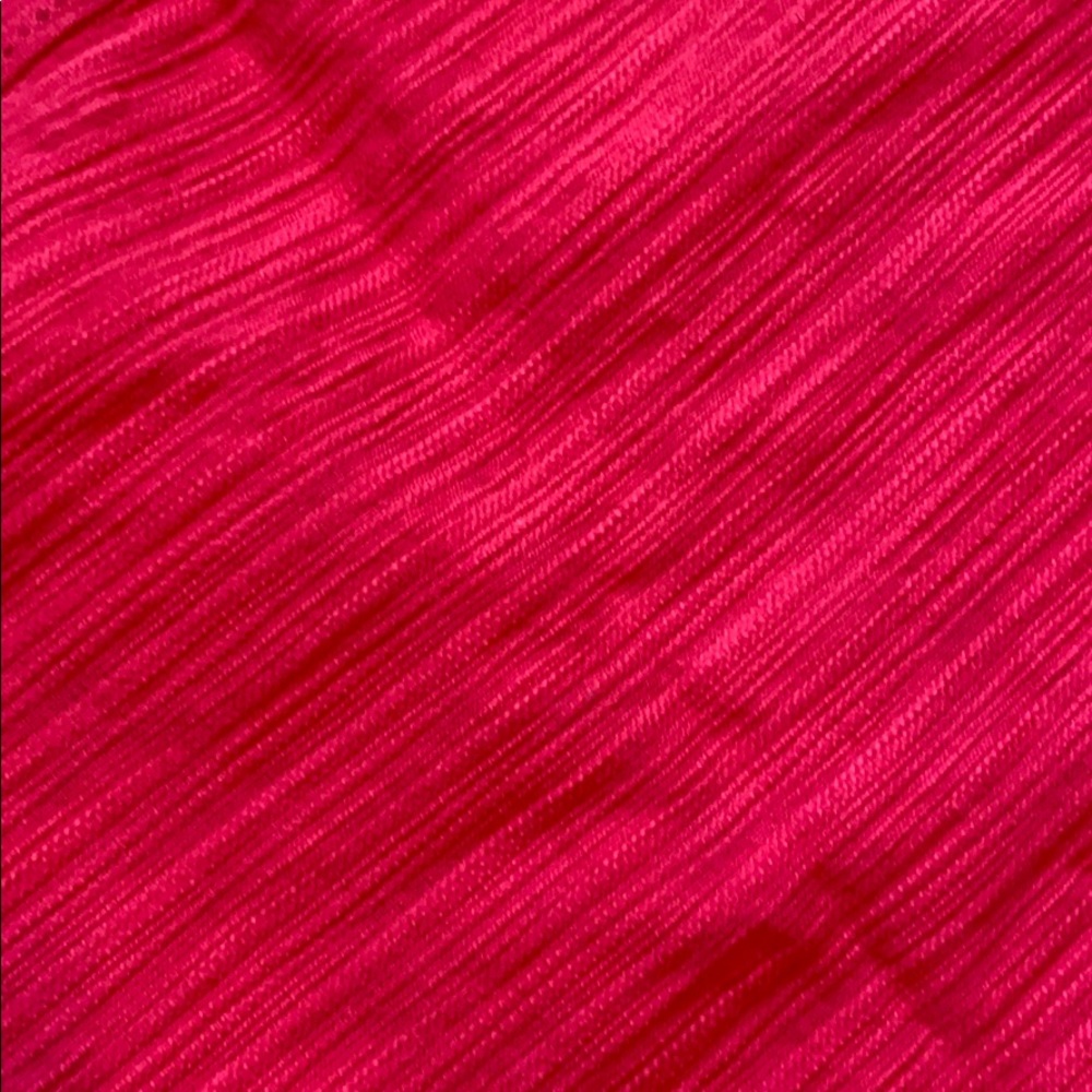 Raspberry Color textured pencil skirt - Picture 2 of 5